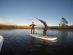 Bazil's Hostel & Surf School