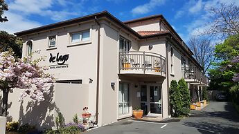 De Lago Motel Apartments