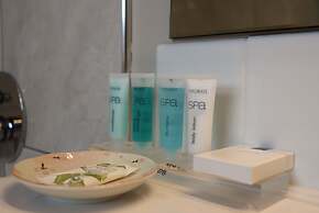 De Lago Motel Apartments