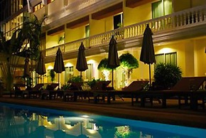 Windmill Resort Hotel