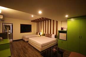 Windmill Resort Hotel