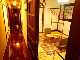 Yufuin Country Road Youth Hostel