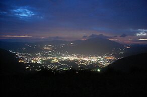 Yufuin Country Road Youth Hostel