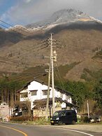 Yufuin Country Road Youth Hostel