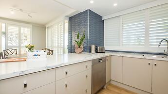 Viscount on the Beach