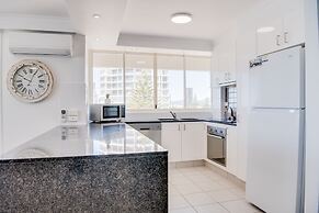 Viscount on the Beach