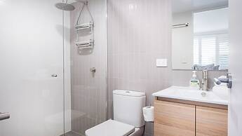 Viscount on the Beach