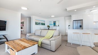 Viscount on the Beach