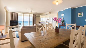 Viscount on the Beach