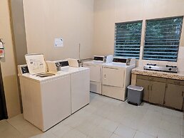 DW Motel Palau