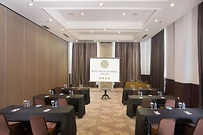 Royal Kuningan Hotel