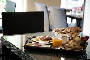 BE Baan Paradise Hotel