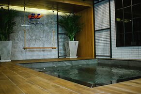 BE Baan Paradise Hotel