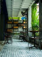 BE Baan Paradise Hotel