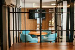 BE Baan Paradise Hotel