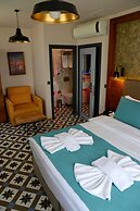 Pera Luna Residence - Special Class