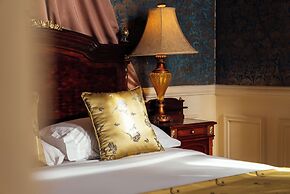 Le Metropole Luxury Heritage Hotel Since 1902 by Paradise Inn Group