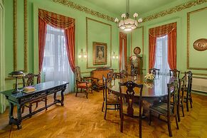 Le Metropole Luxury Heritage Hotel Since 1902 by Paradise Inn Group
