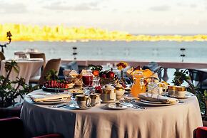 Le Metropole Luxury Heritage Hotel Since 1902 by Paradise Inn Group