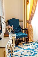 Le Metropole Luxury Heritage Hotel Since 1902 by Paradise Inn Group
