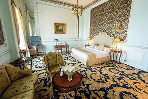 Le Metropole Luxury Heritage Hotel Since 1902 by Paradise Inn Group