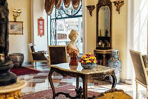 Le Metropole Luxury Heritage Hotel Since 1902 by Paradise Inn Group