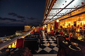Le Metropole Luxury Heritage Hotel Since 1902 by Paradise Inn Group