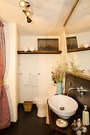 LA COLINA Hotel Cottage