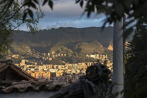 LA COLINA Hotel Cottage