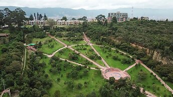 LA COLINA Hotel Cottage