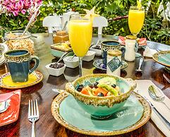 LA COLINA Hotel Cottage