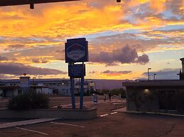 Lake Powell Canyon Inn