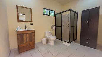 Tabulia Tree Hotel and Villas