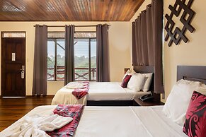 Tabulia Tree Hotel and Villas