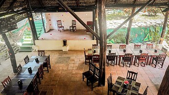 Tabulia Tree Hotel and Villas