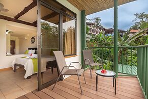 Tabulia Tree Hotel and Villas