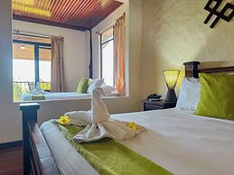 Tabulia Tree Hotel and Villas