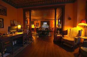 Alaska Heritage House Bed and Breakfast