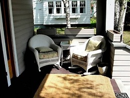 Alaska Heritage House Bed and Breakfast