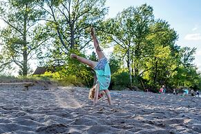 Park Point Marina Inn