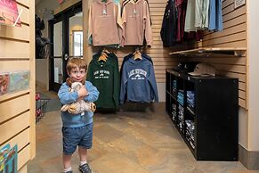 Park Point Marina Inn