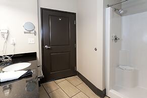 Park Point Marina Inn