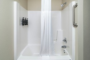 Park Point Marina Inn