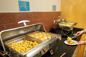 Park Point Marina Inn