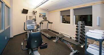 Park Point Marina Inn