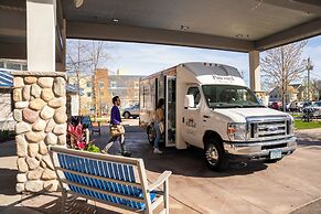 Park Point Marina Inn