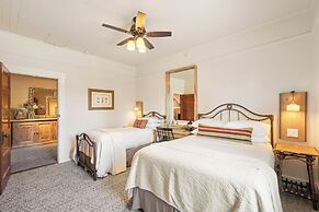 Sonoma Hotel