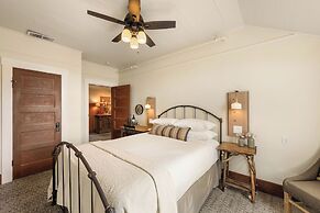 Sonoma Hotel