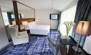 Dorsett Tsuen Wan, Hong Kong