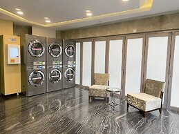 Dorsett Tsuen Wan, Hong Kong